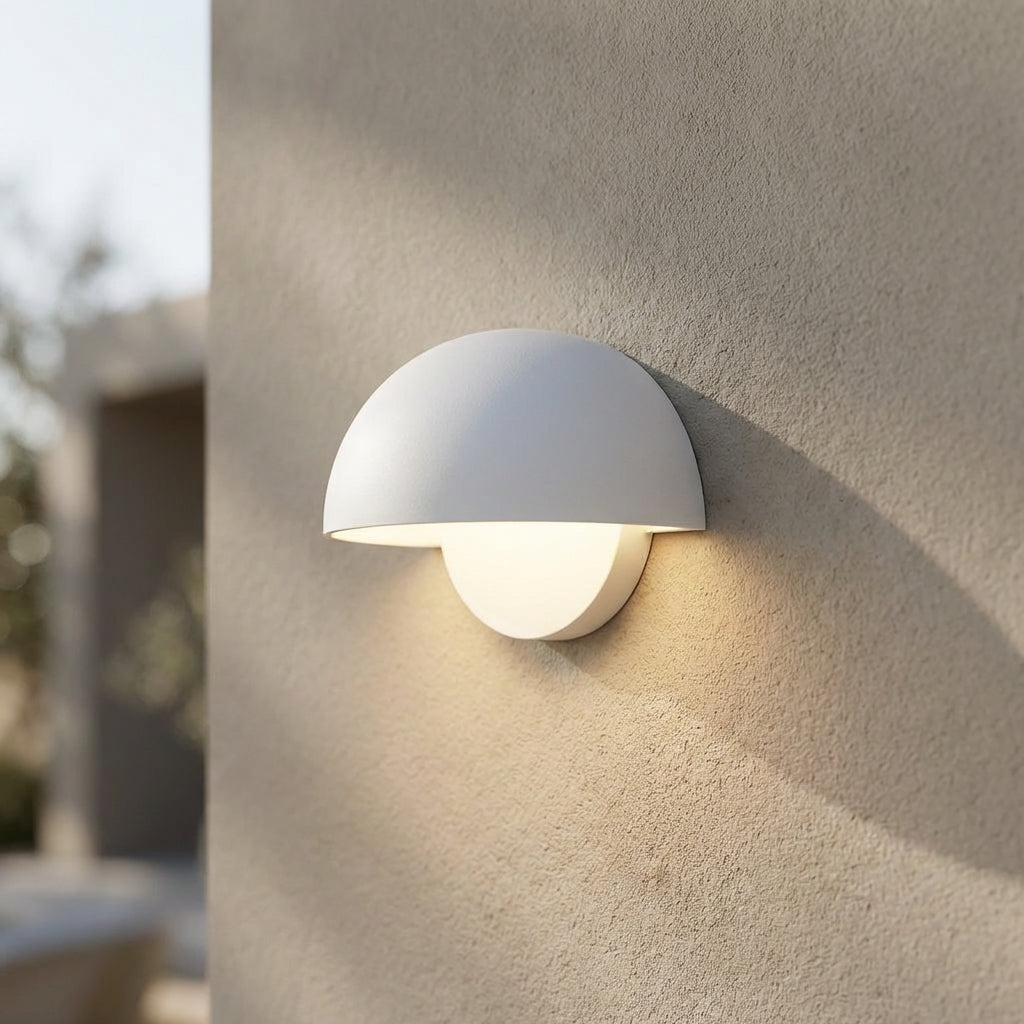 Slim Weather Resistant Aluminum Outdoor Wall Light