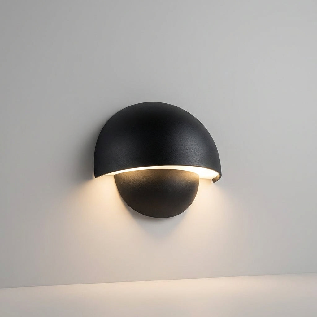 Slim Weather Resistant Aluminum Outdoor Wall Light