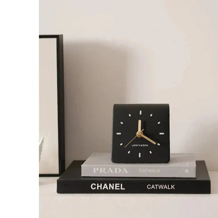 Arched Silhouette Ceramic Silent Quartz Table Clock