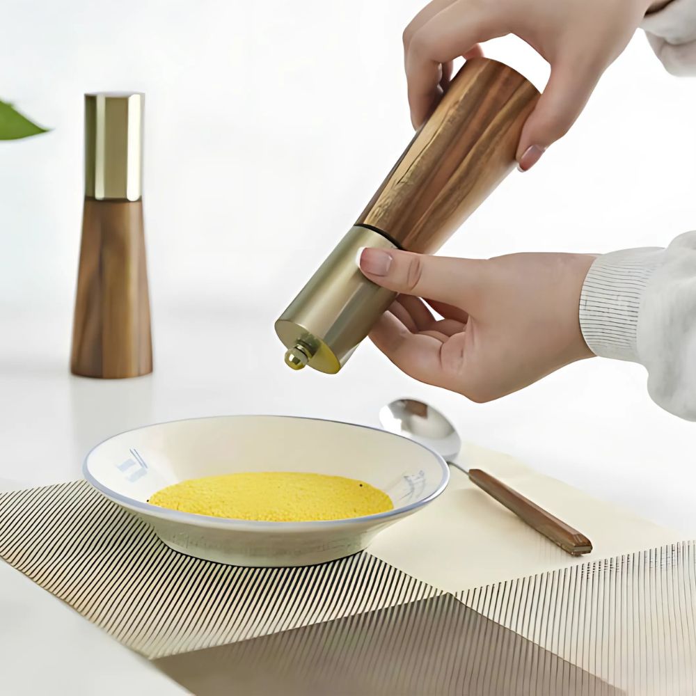 Wooden Adjustable Grind Salt Shaker Pepper Mill Grinder Set