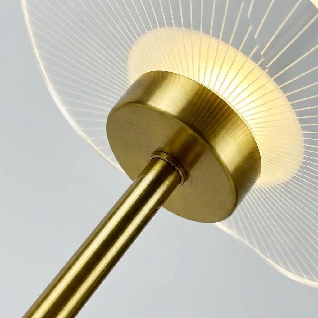 Sculptural Minimalist Iron Dimmable Desk Table Lamp