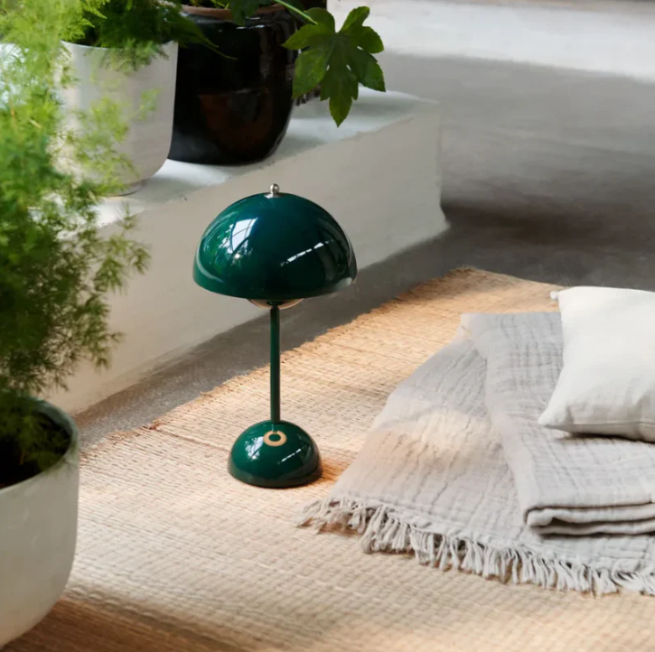 Sleek Minimalist Scandinavian Touch Control Dimmable Table Lamp