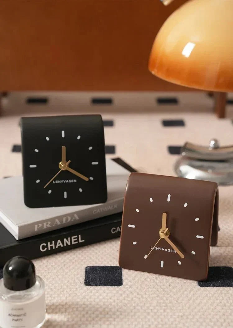 Arched Silhouette Ceramic Silent Quartz Table Clock