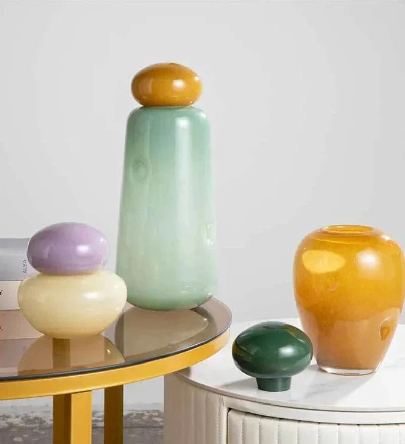 Glossy Pebble Lid Elliptical Glass Flower Vase