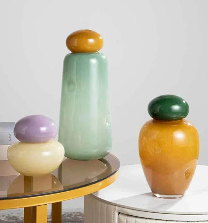 Glossy Pebble Lid Elliptical Glass Flower Vase