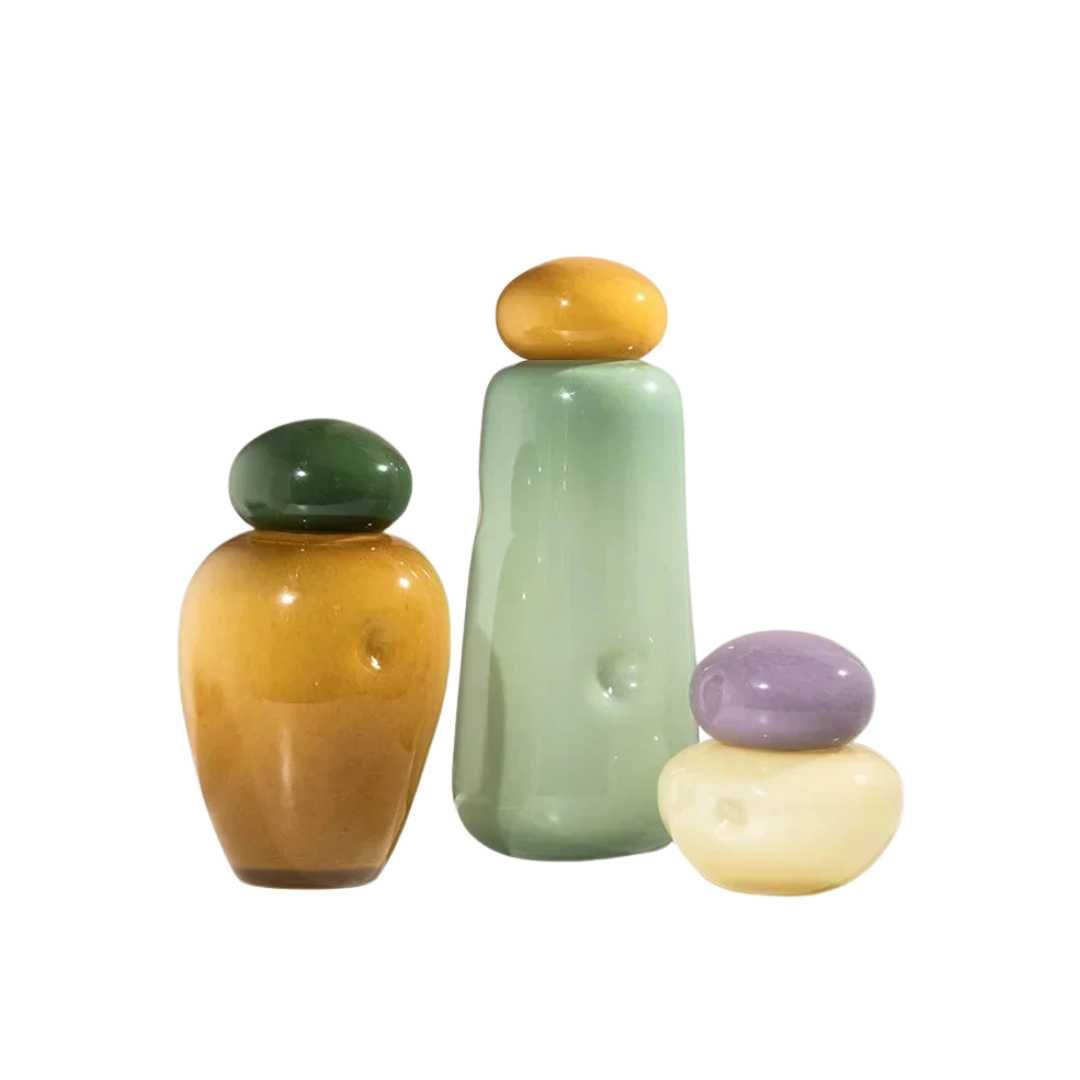 Glossy Pebble Lid Elliptical Glass Flower Vase