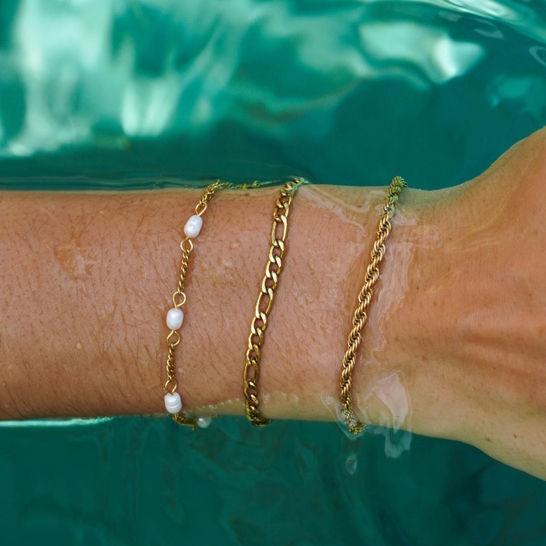 Twisted Link Gold Pvd Coated Silver Chain Bracelet
