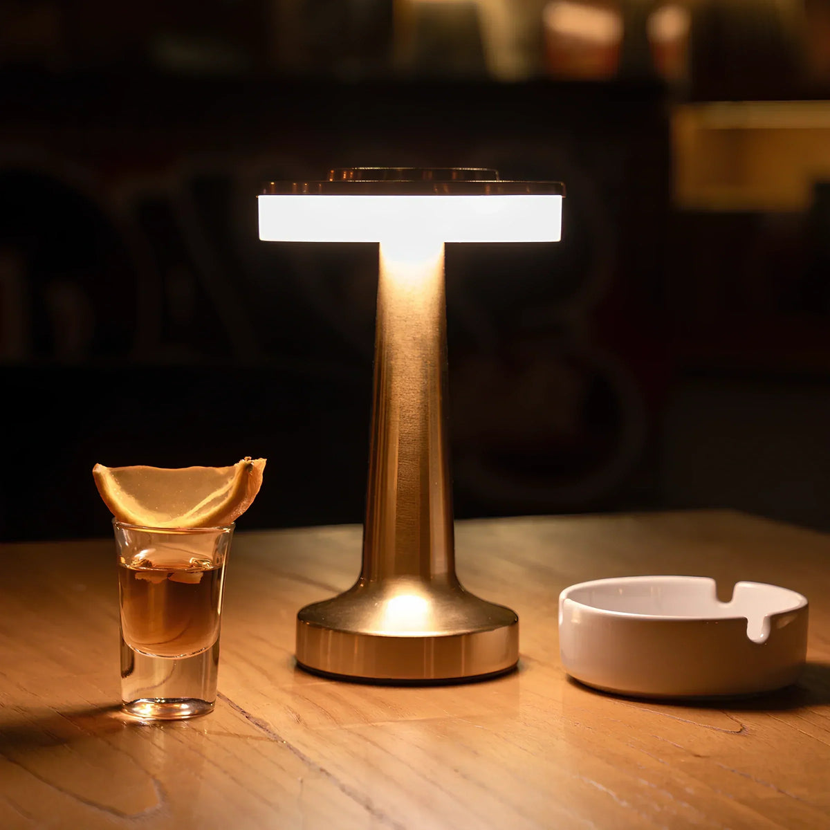 Retro Metal Wireless Rechargeable Dimmable Ambient Table Lamp